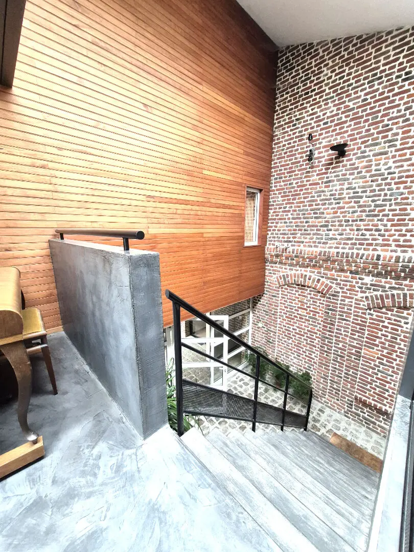Photo 2 Immeuble 880m²