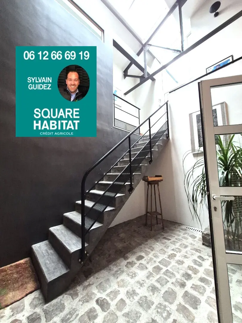 Photo 3 Immeuble 880m²