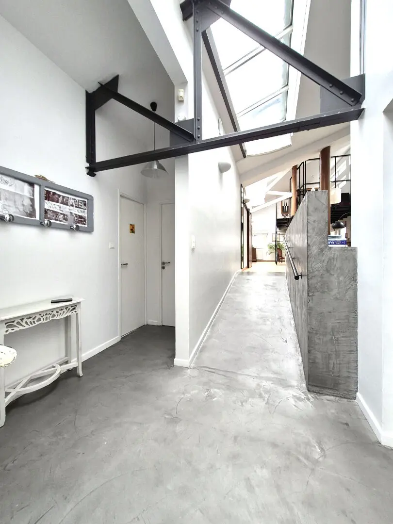Photo 4 Immeuble 880m²
