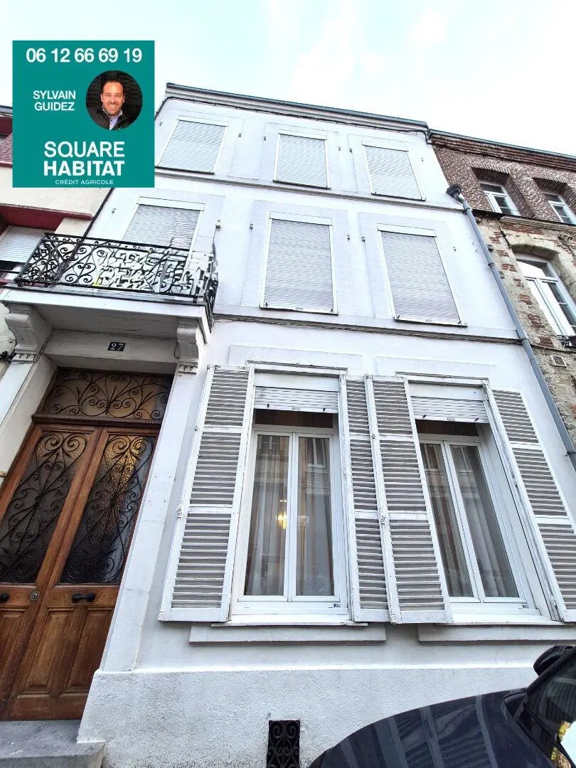 Maison 10 pièces 270 m² · à Cambrai · 270 m² · 272 900 €