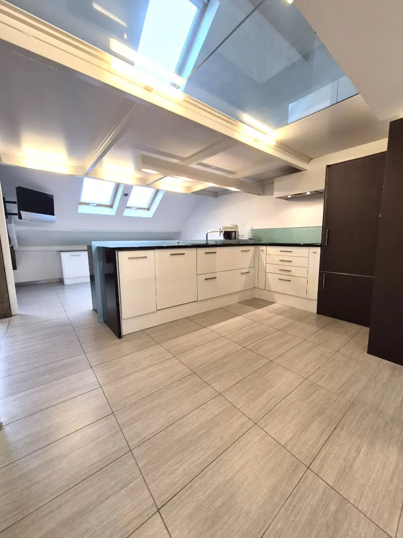 Photo 13 Appartement 6 pièces 132m²