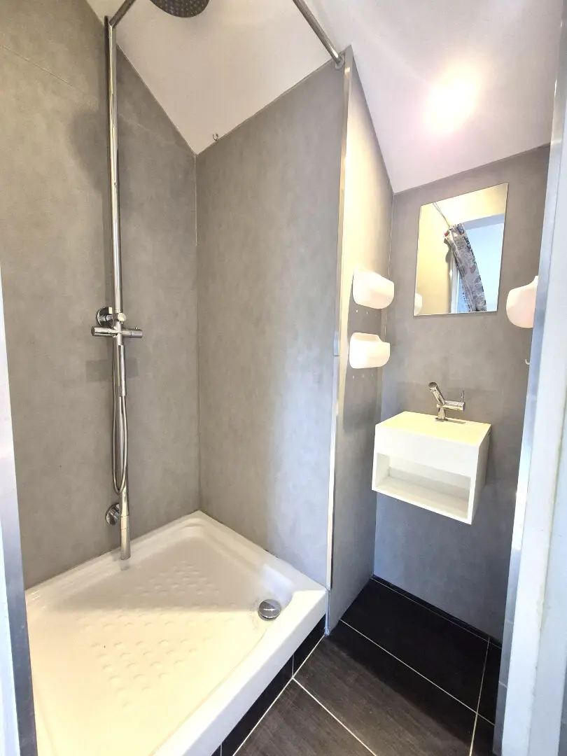 Photo 15 Appartement 6 pièces 132m²