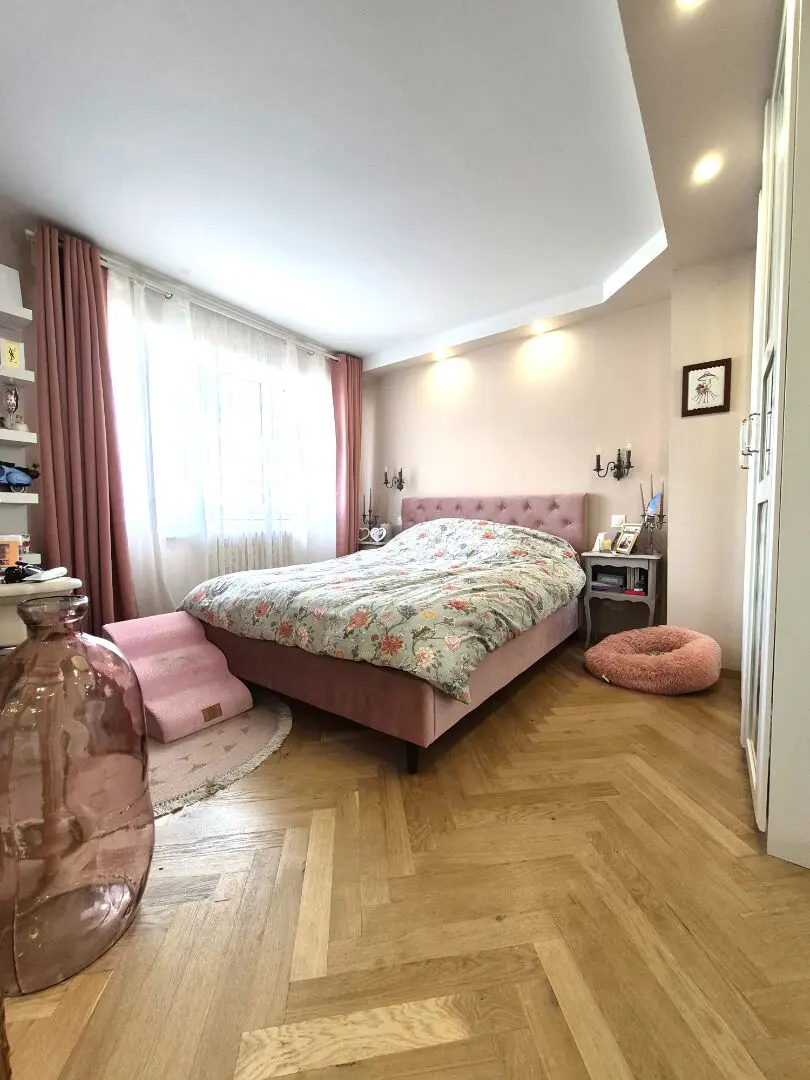 Photo 13 Maison 8 pièces 150m²