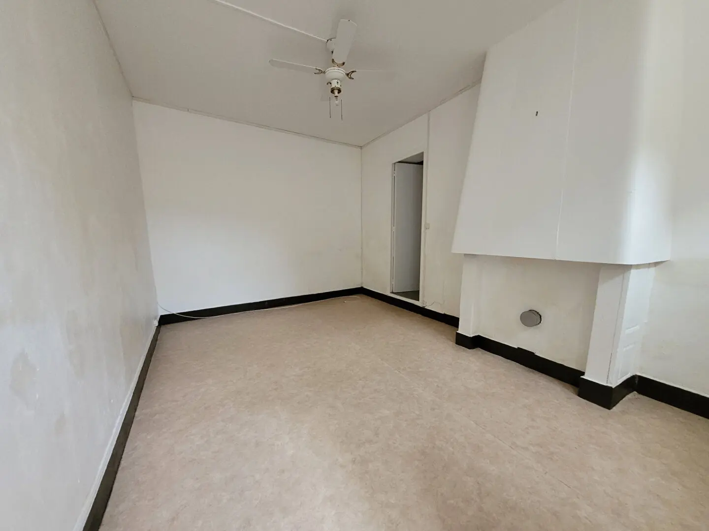 Photo 4 Immeuble 8 pièces 153m²