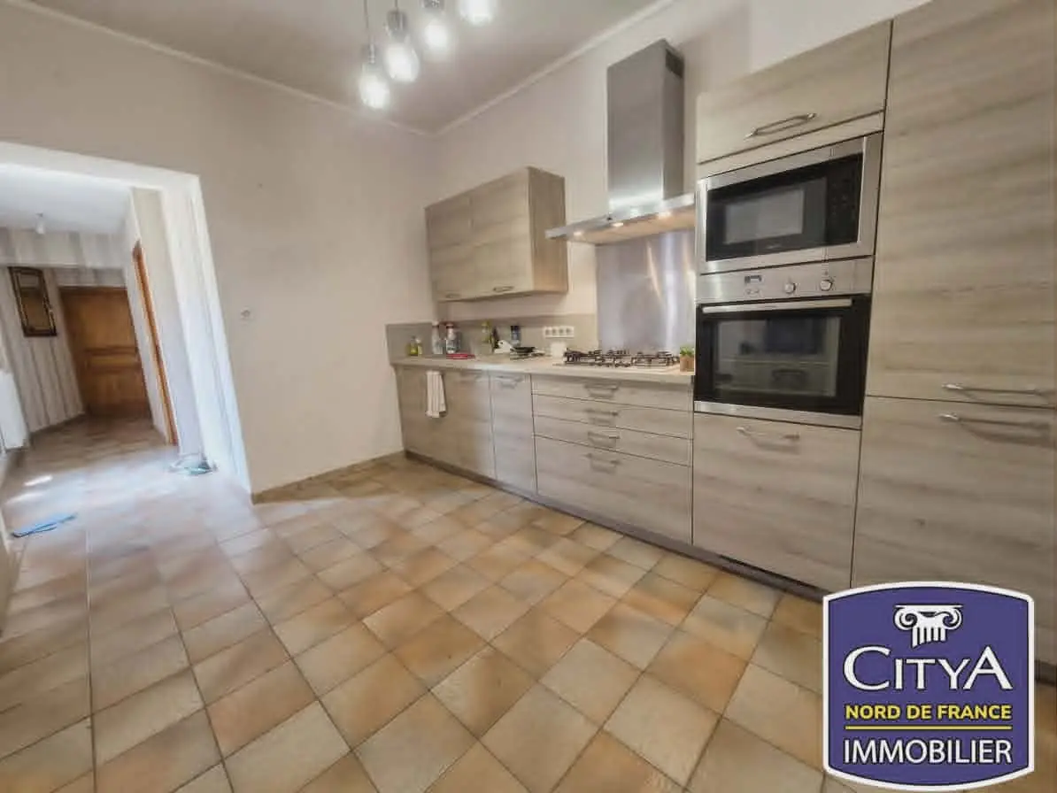 Photo 3 Maison 7 pièces 142m²