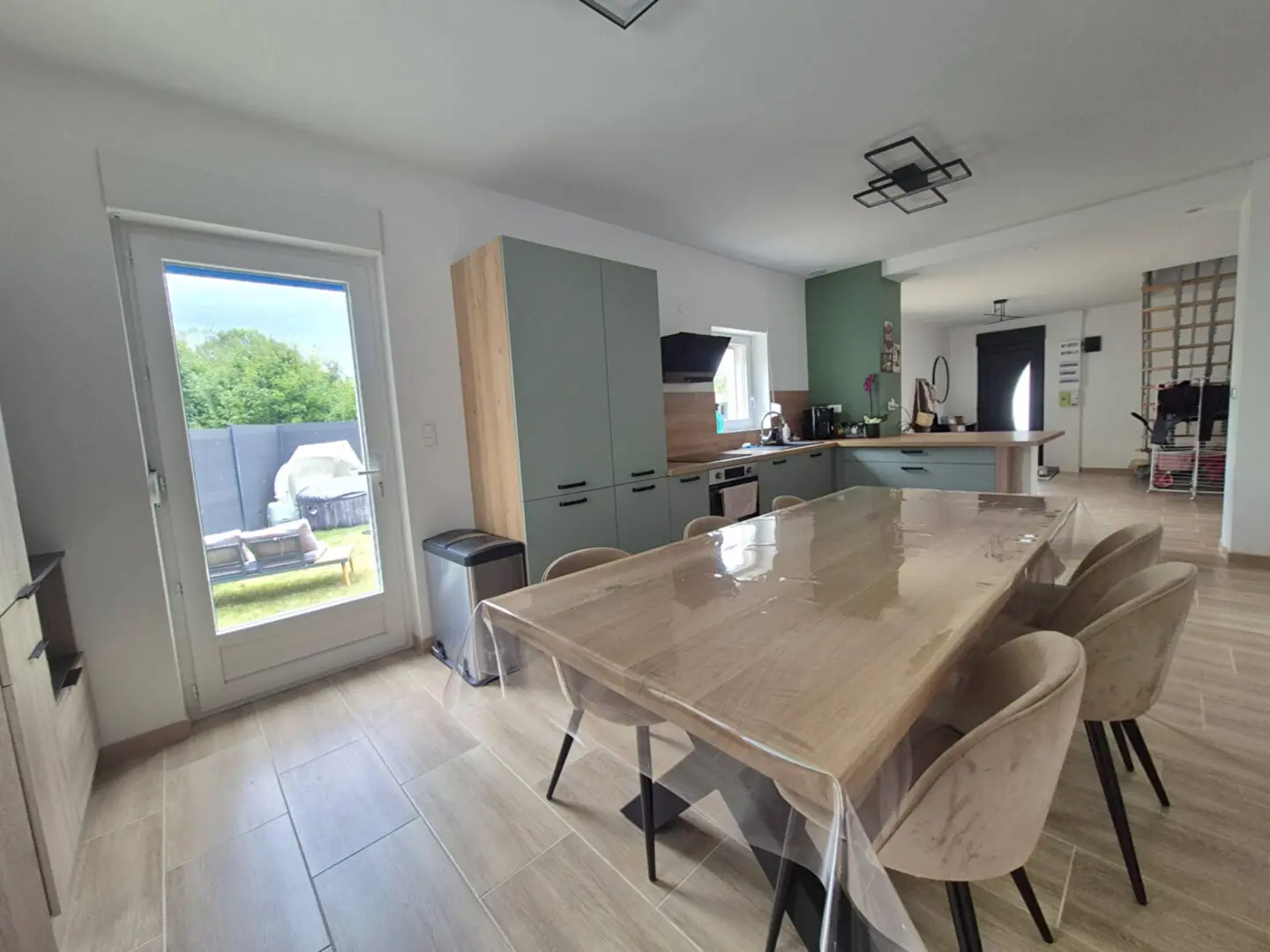 Photo 2 Maison 5 pièces 125m²