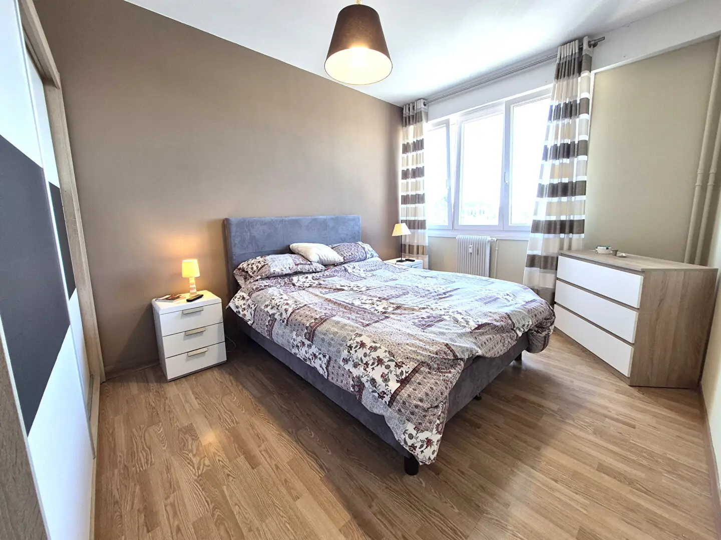 Photo 15 Appartement 6 pièces 125m²