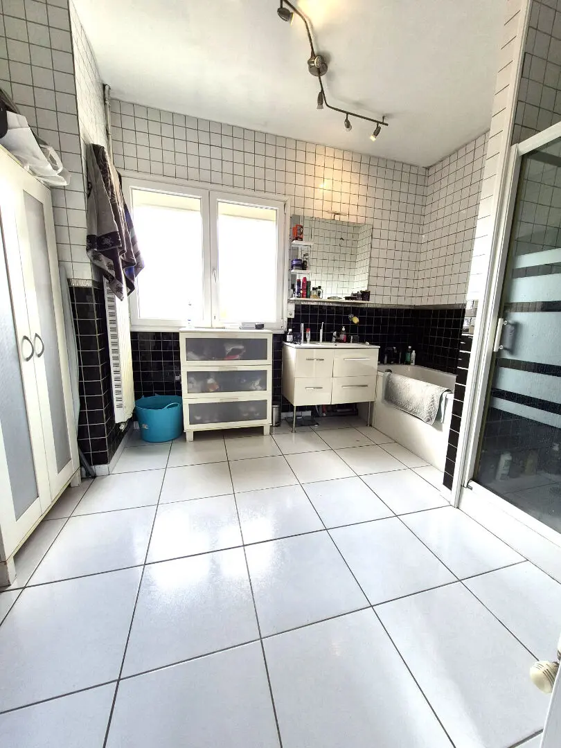 Photo 13 Maison 6 pièces 107m²