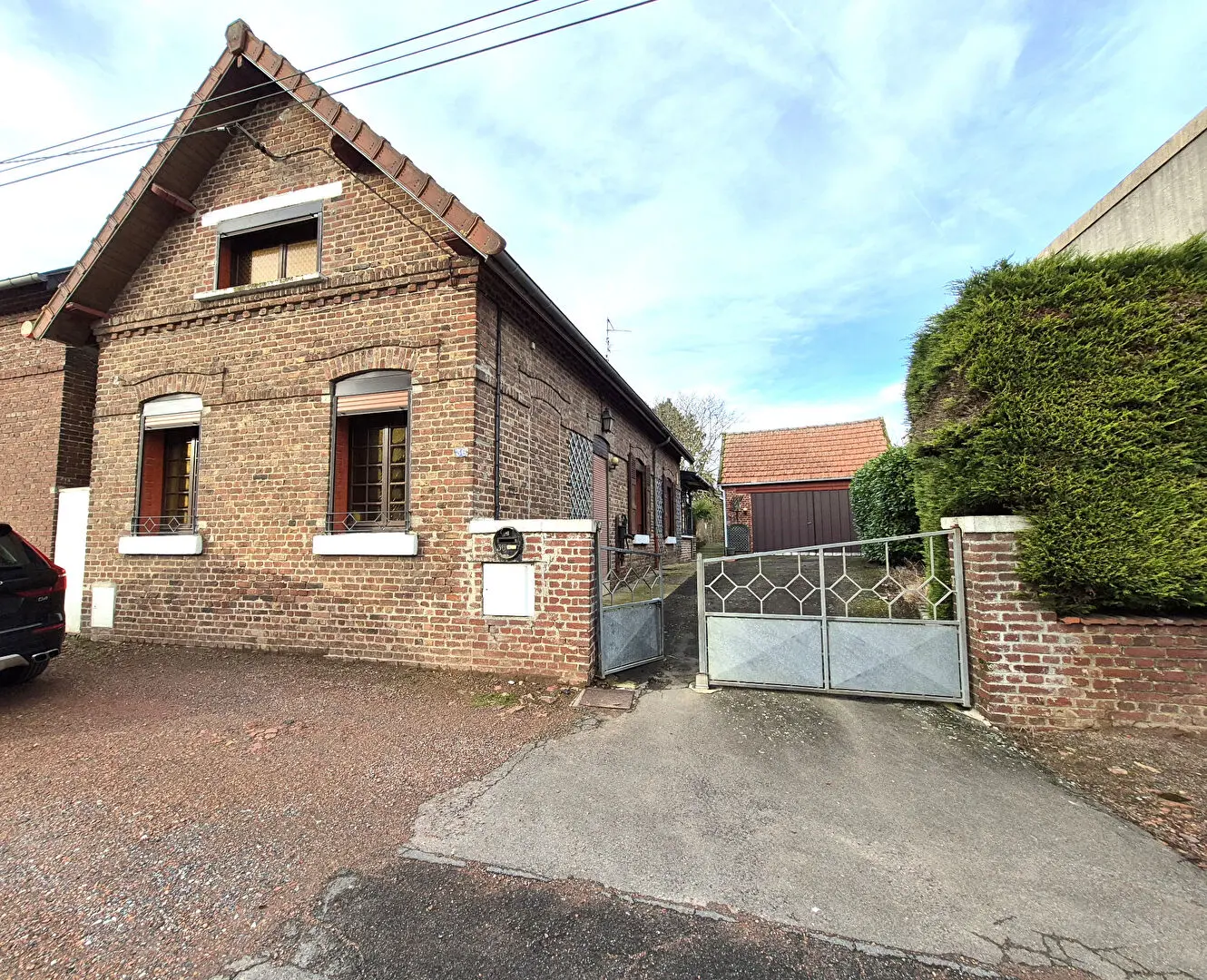Photo 1 Maison 5 pièces 103m²