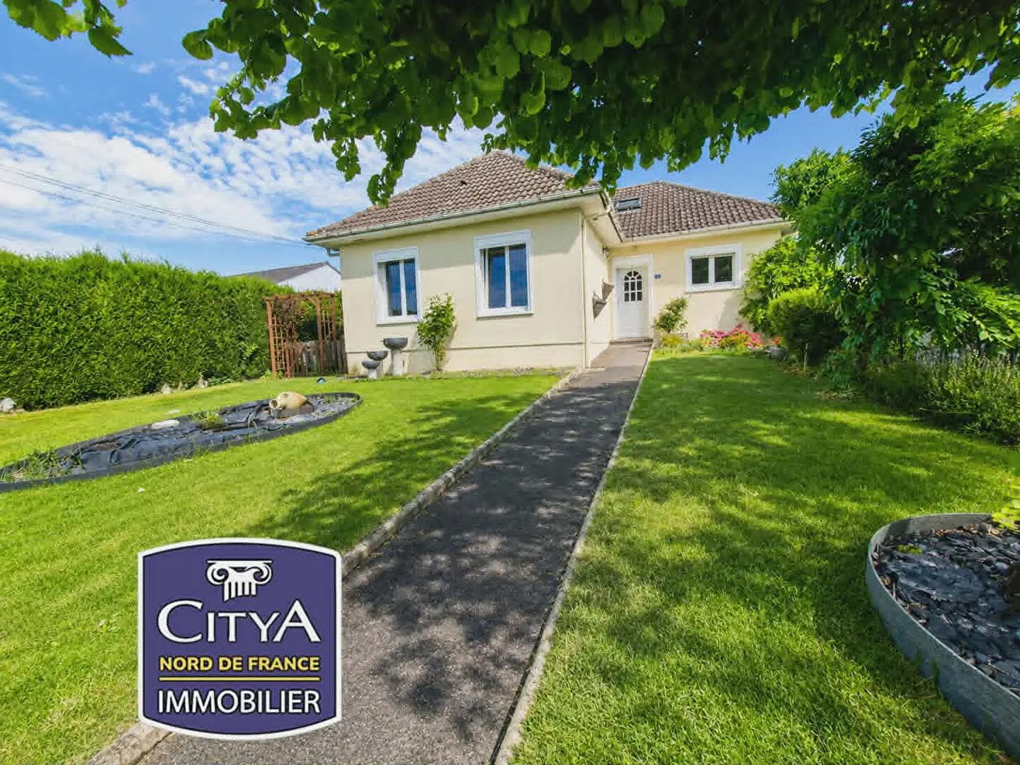 Photo 1 Maison 5 pièces 90m²