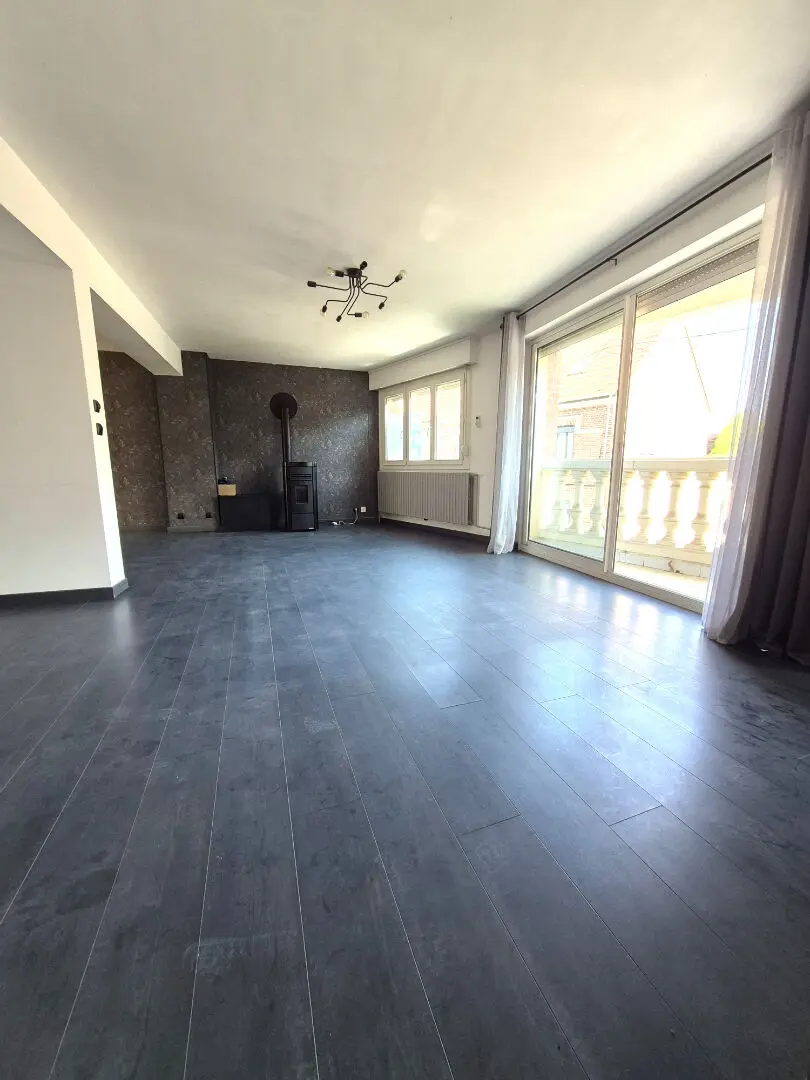 Photo 2 Maison 6 pièces 153m²
