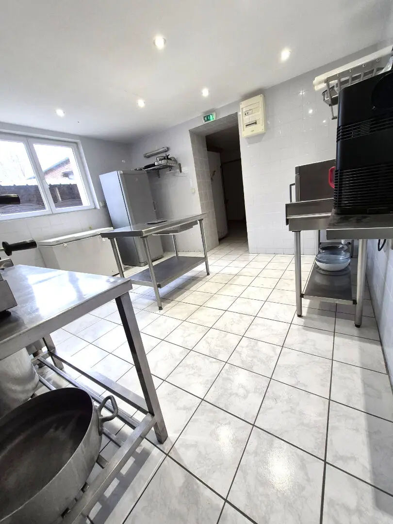 Photo 5 Immeuble 190m²