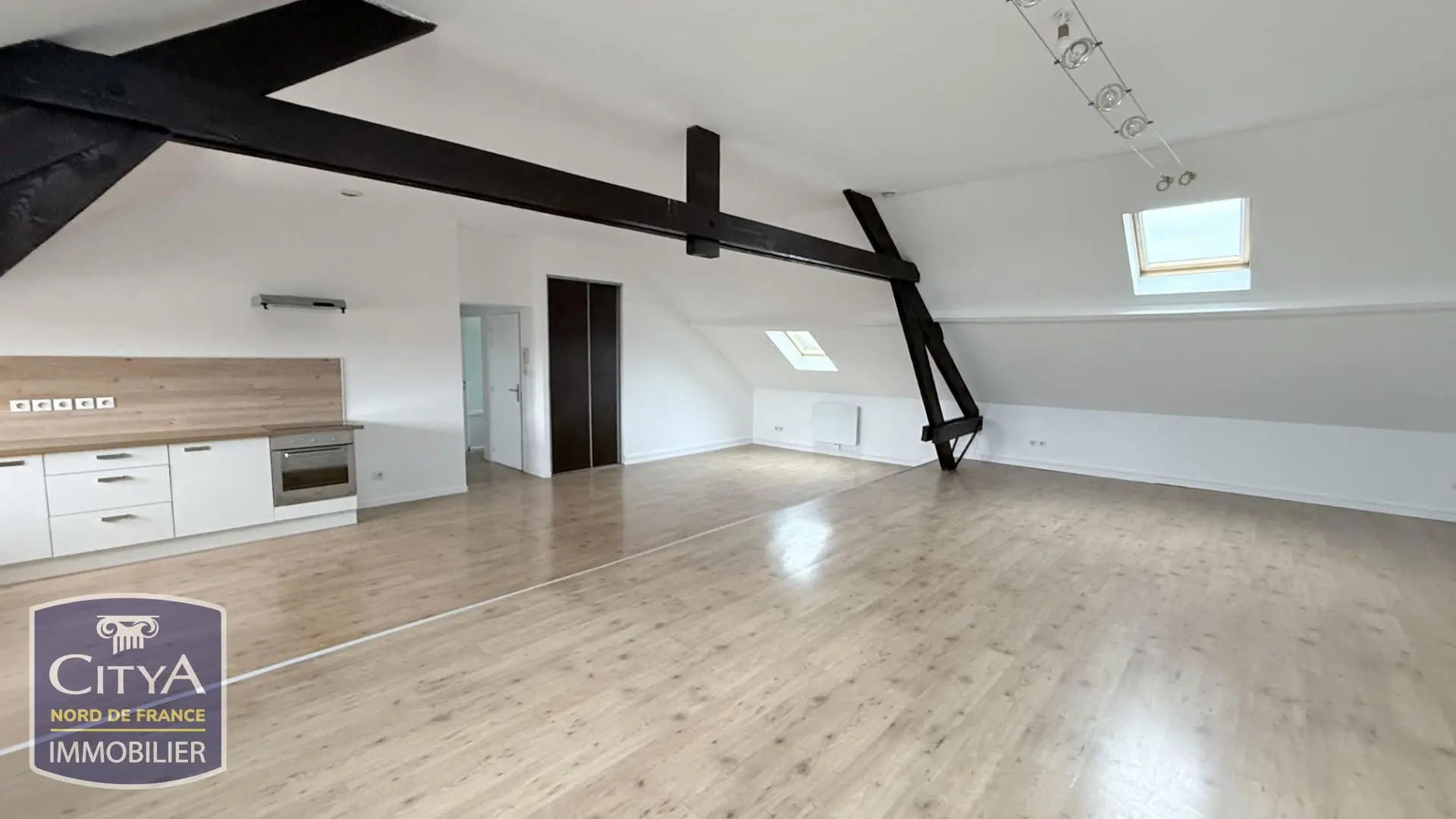 Photo 1 Appartement 2 pièces 78.46m²