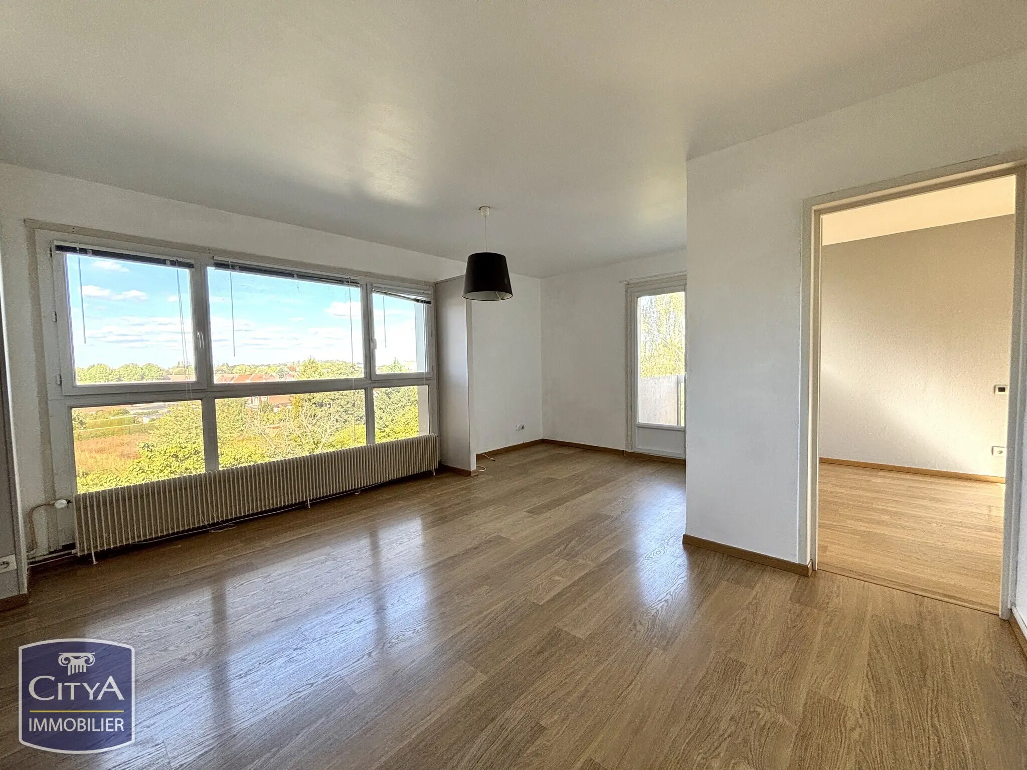 Photo 1 Appartement 2 pièces 59.7m²