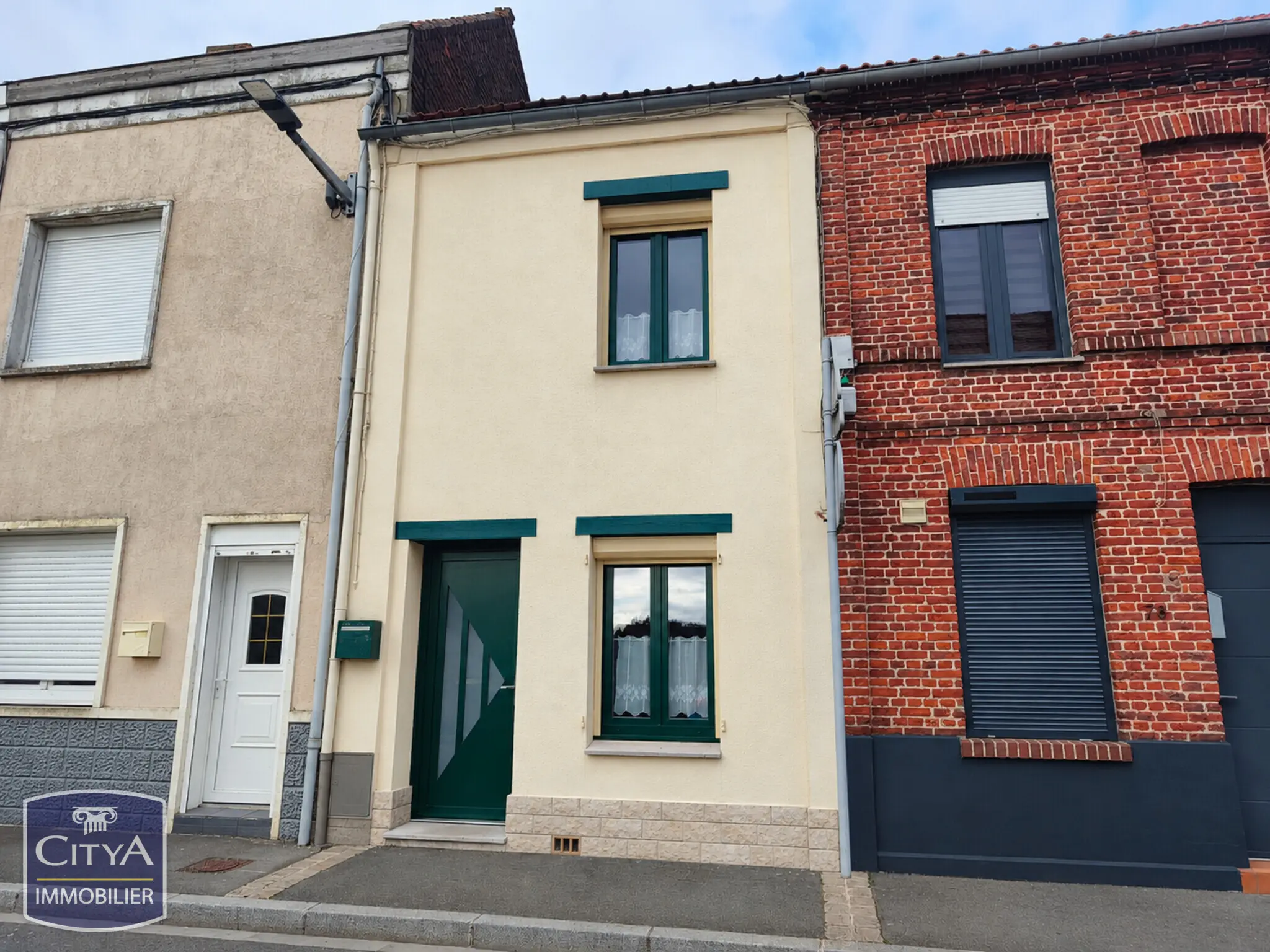 Photo 1 Maison 5 pièces 92m²