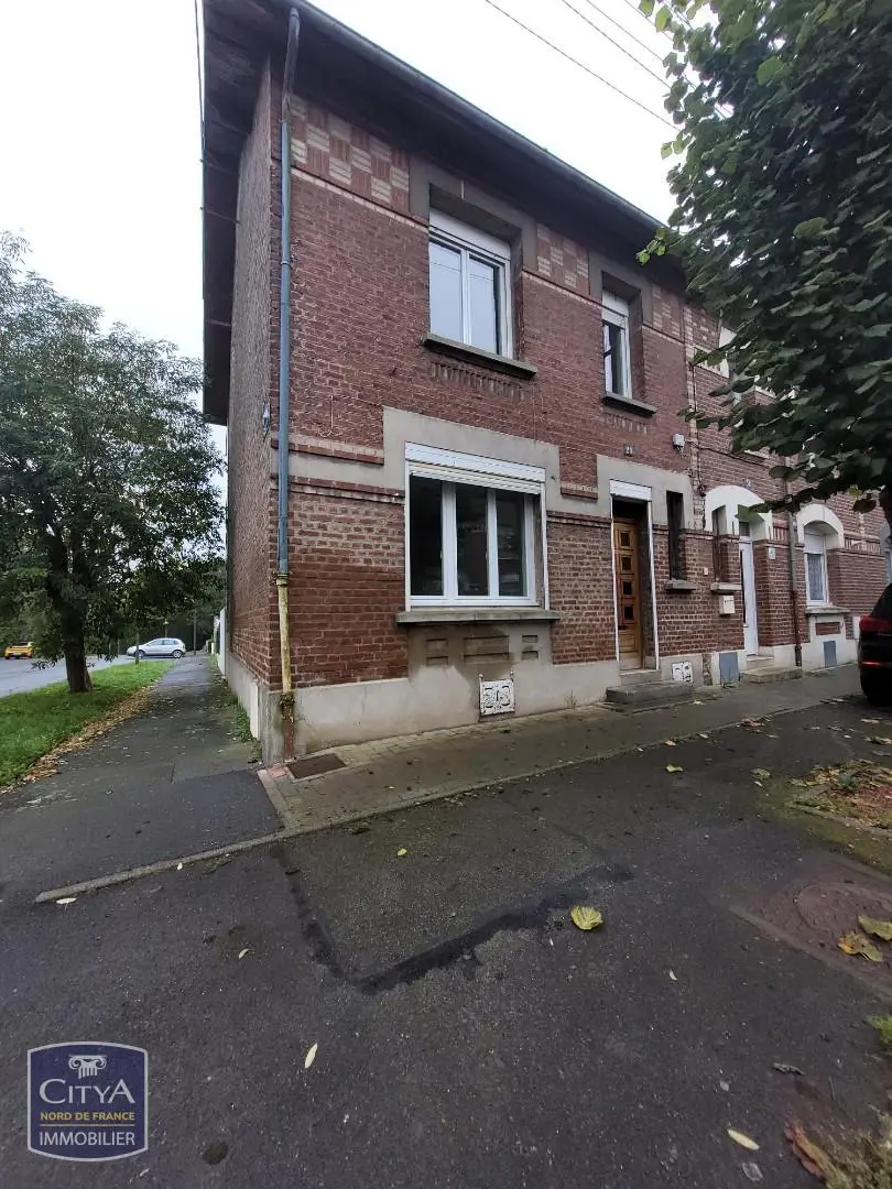 Photo 1 Maison 5 pièces 95m²