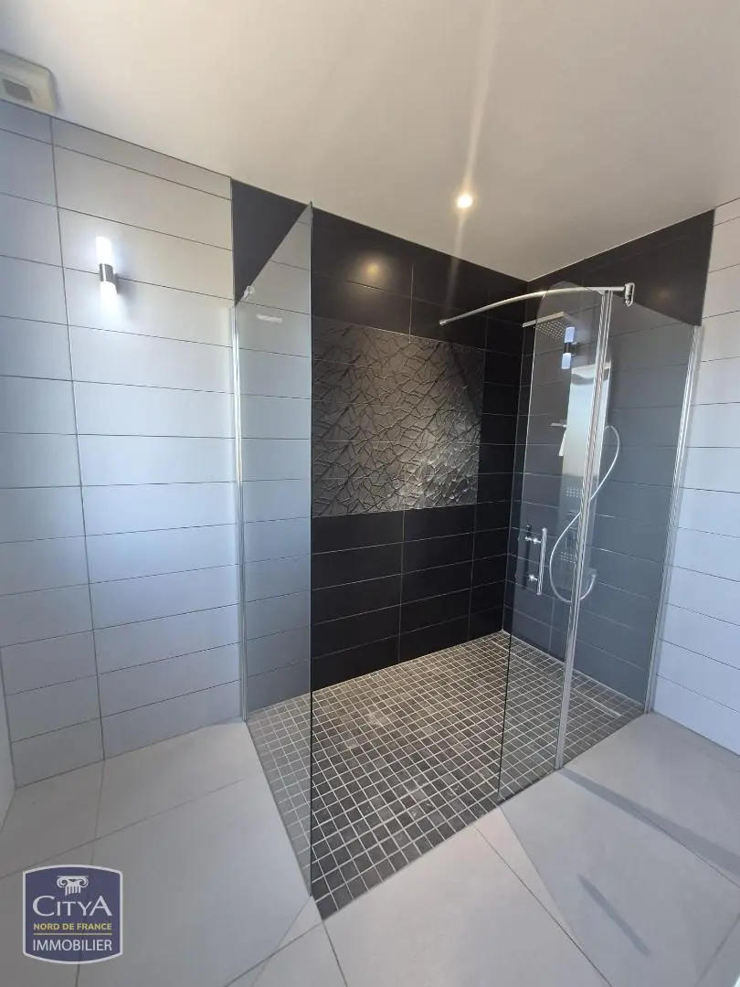 Photo 10 Appartement 4 pièces 217.43m²