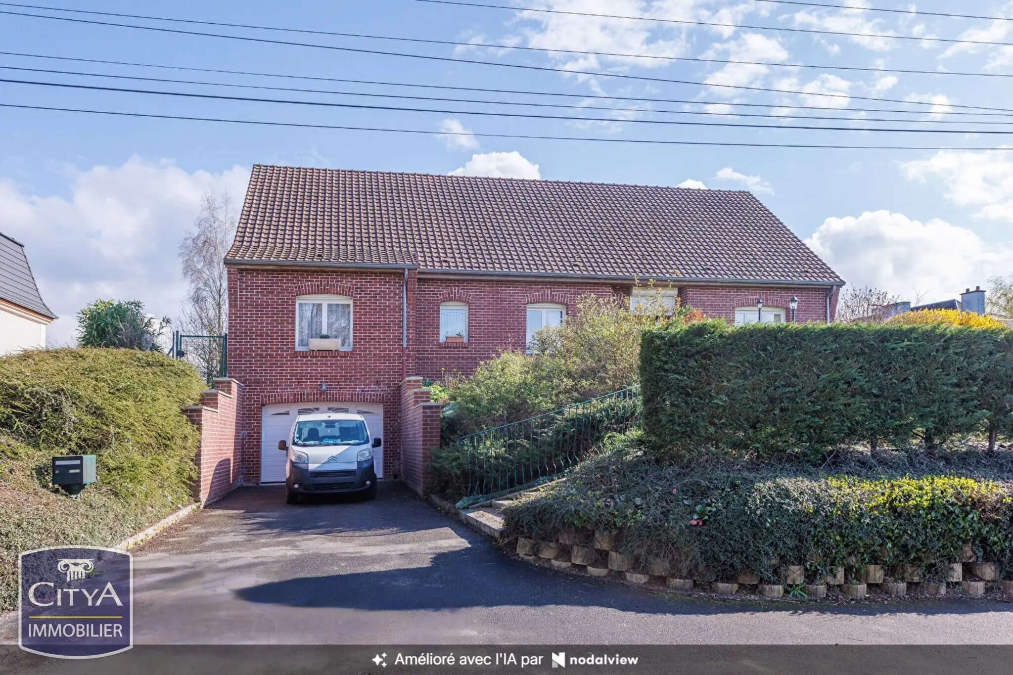 Photo 1 Maison 5 pièces 217m²