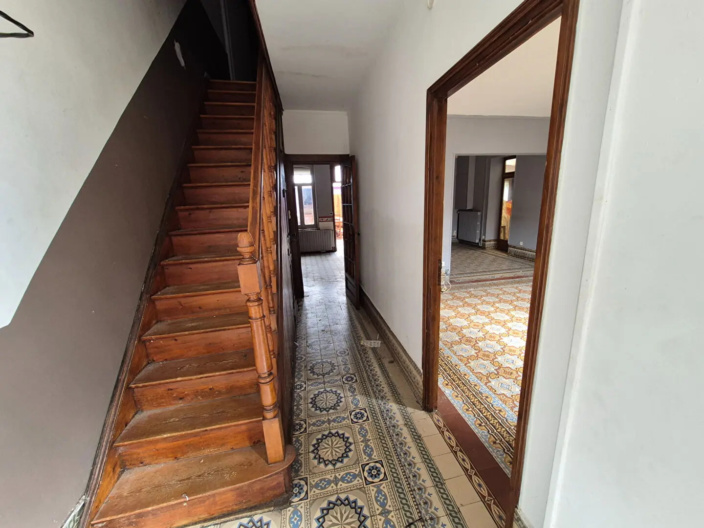Photo 2 Maison 6 pièces 147m²