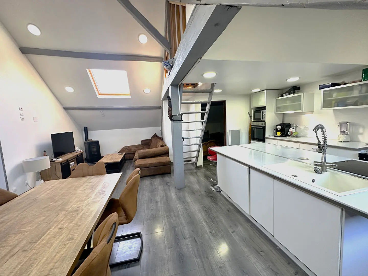 Photo 3 Immeuble 244m²