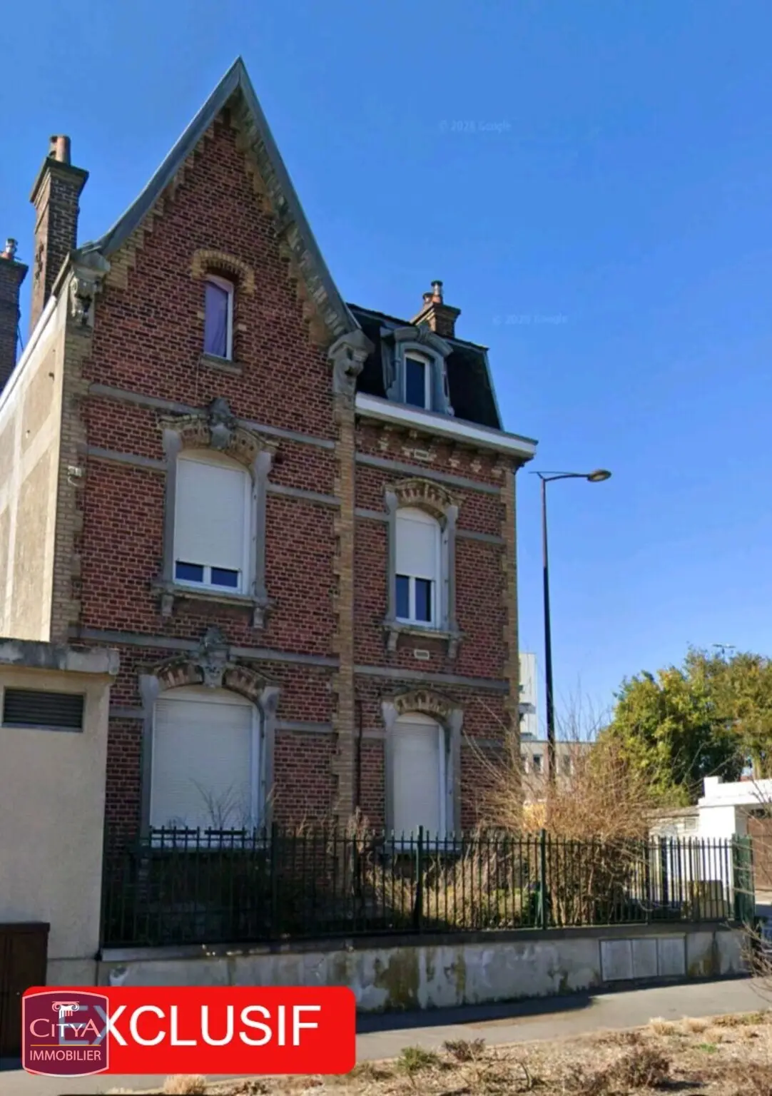 Photo 1 Immeuble 150m²