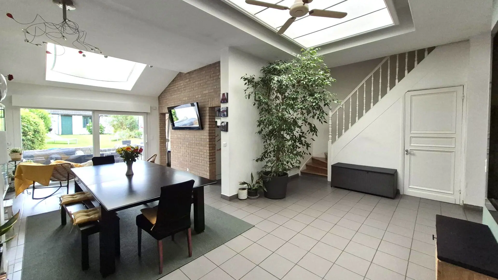 Photo 2 Maison 11 pièces 230m²