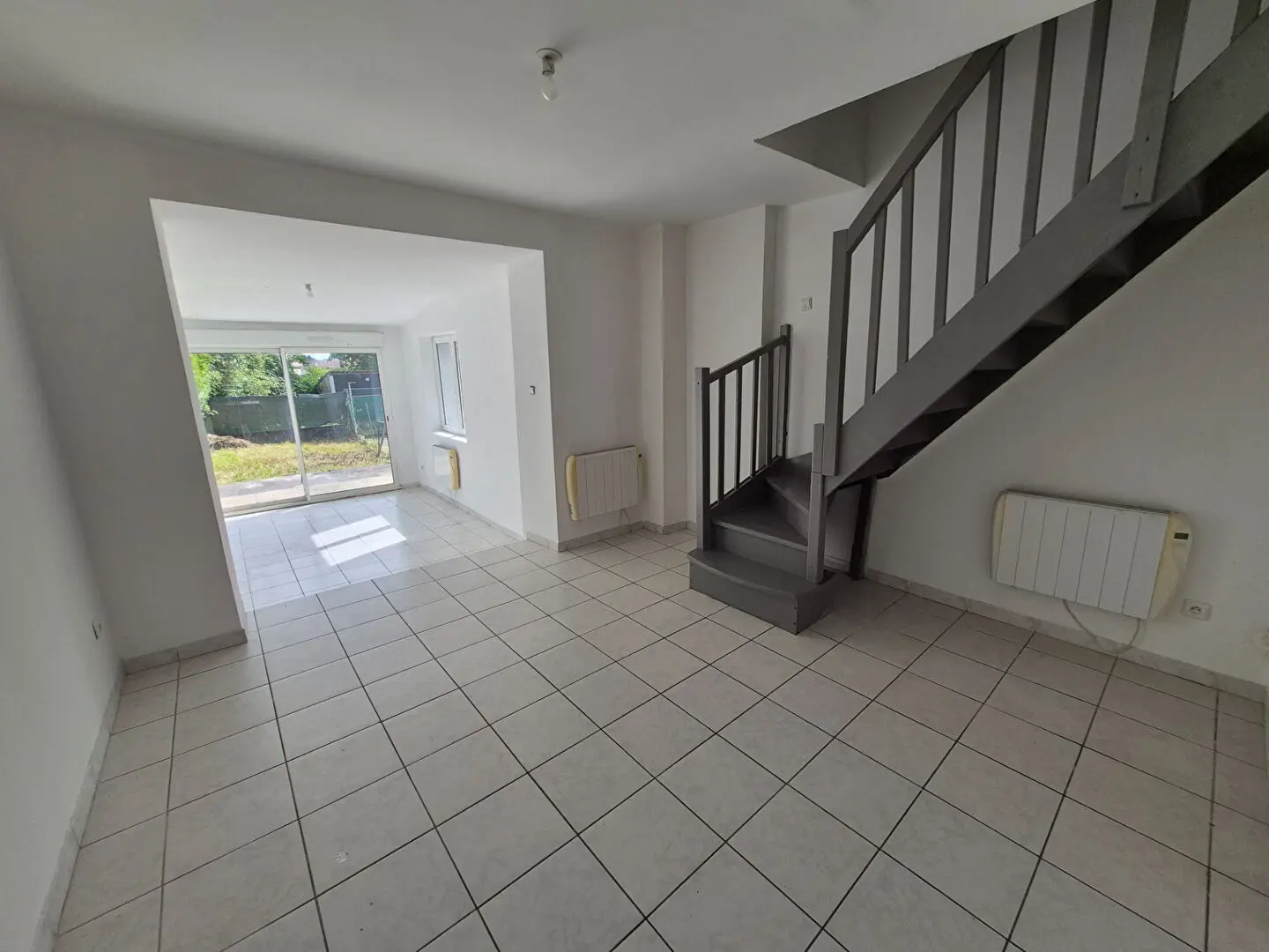 Photo 1 Maison 4 pièces 77m²
