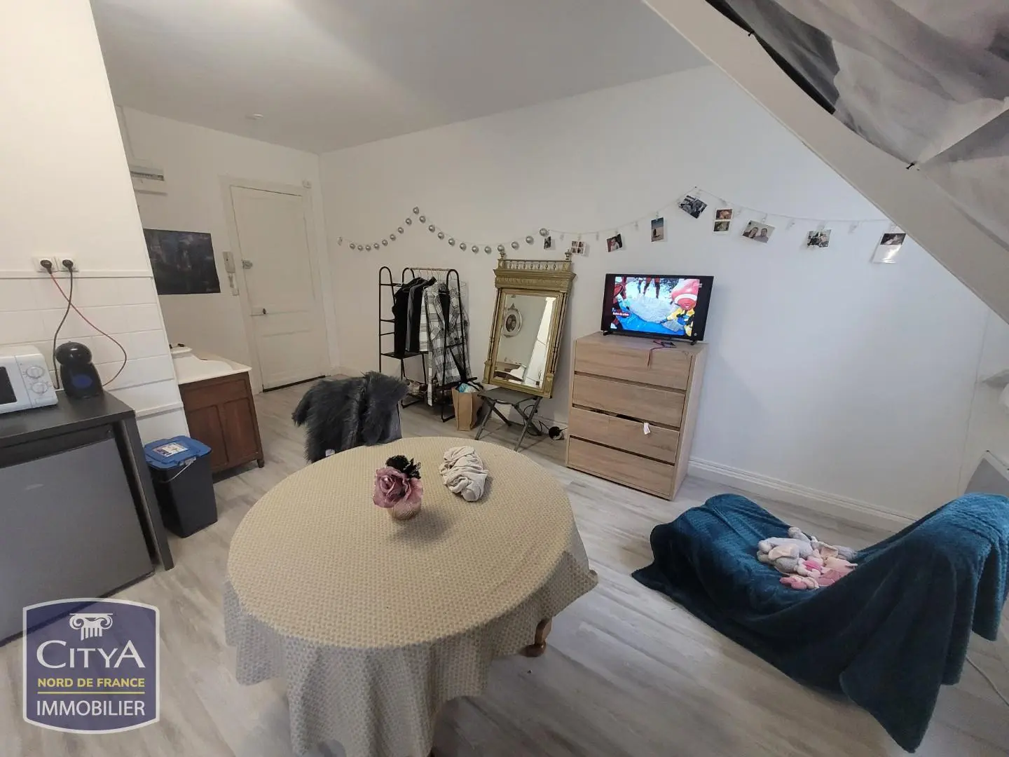 Photo 2 Appartement 1 pièce 27.9m²