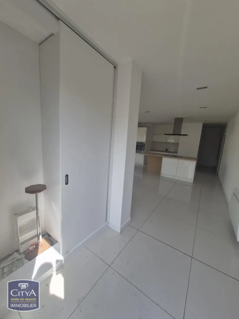 Photo 2 Maison 4 pièces 81.6m²