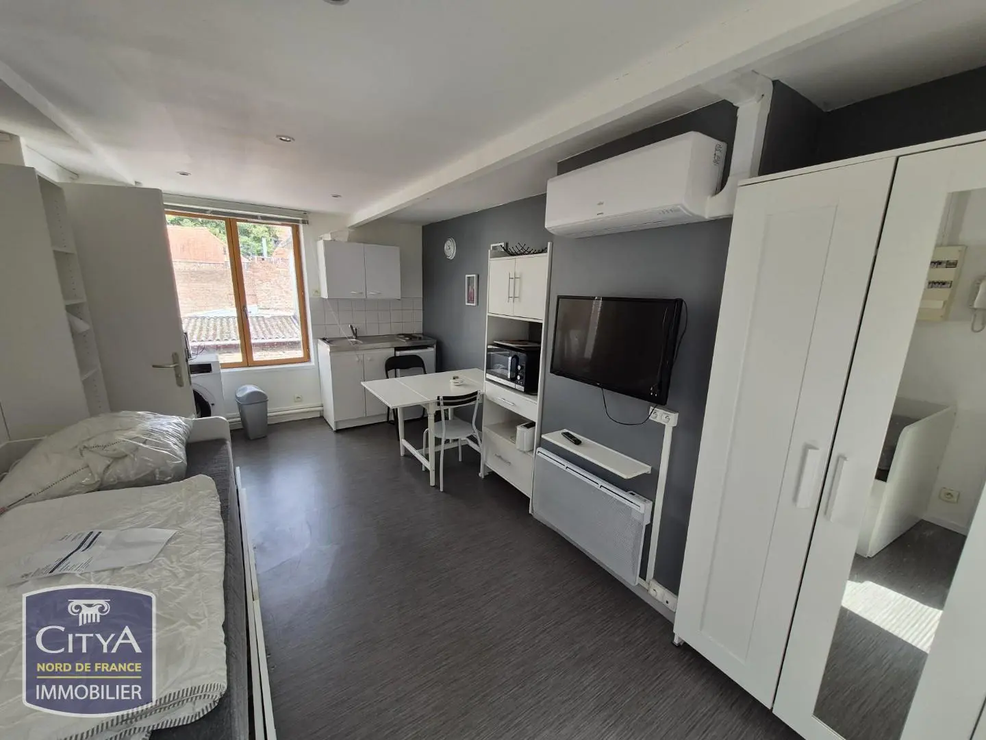 Photo 1 Appartement 1 pièce 16.7m²