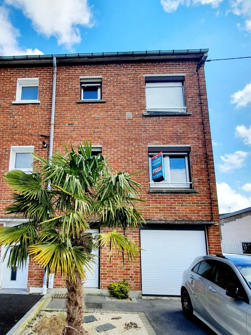 Photo 1 Maison 6 pièces 92m²