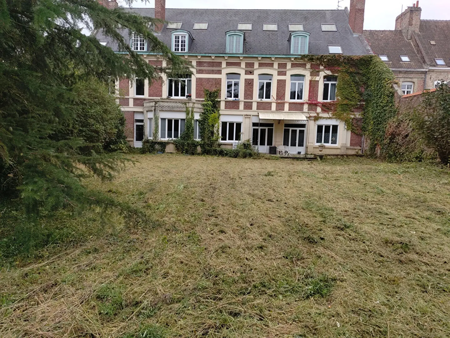 Photo 9 Immeuble 715m²