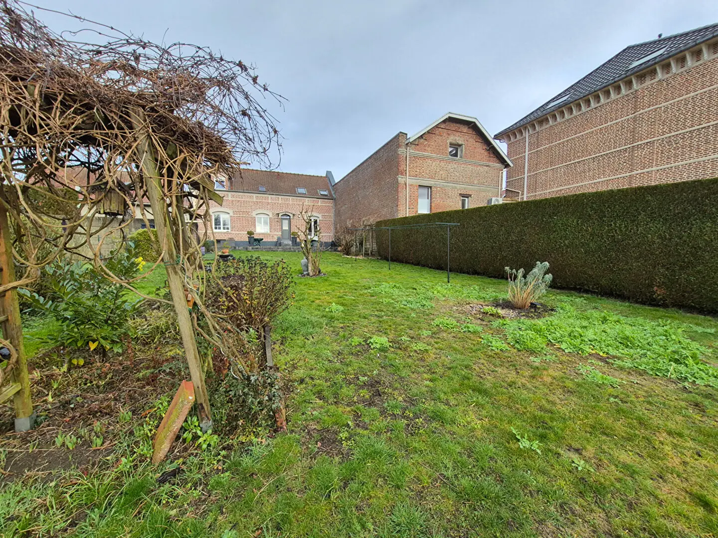 Photo 8 Maison 5 pièces 152m²