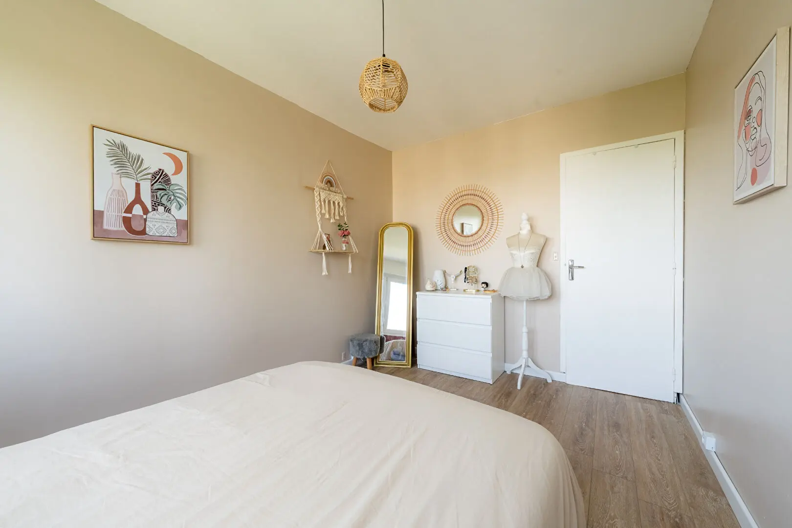 Photo 8 Appartement 4 pièces 82m²