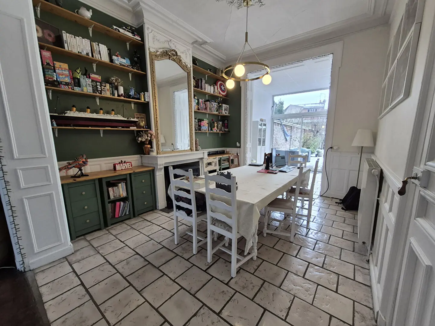 Photo 2 Maison 4 pièces 175m²