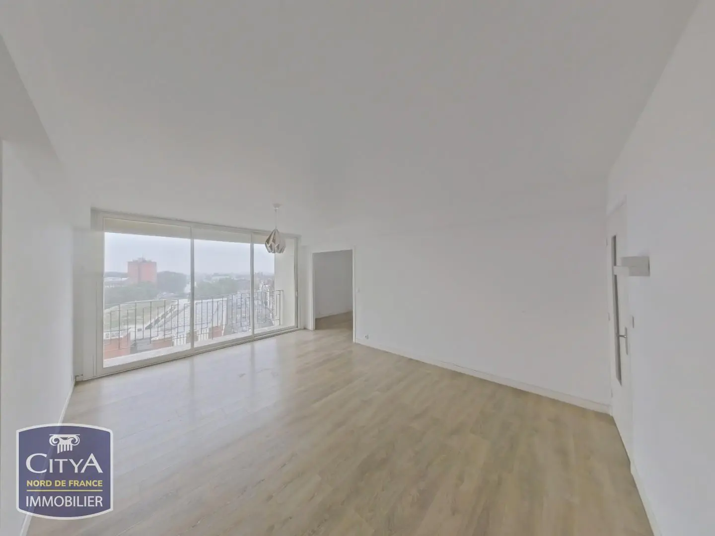 Photo 2 Appartement 5 pièces 103m²