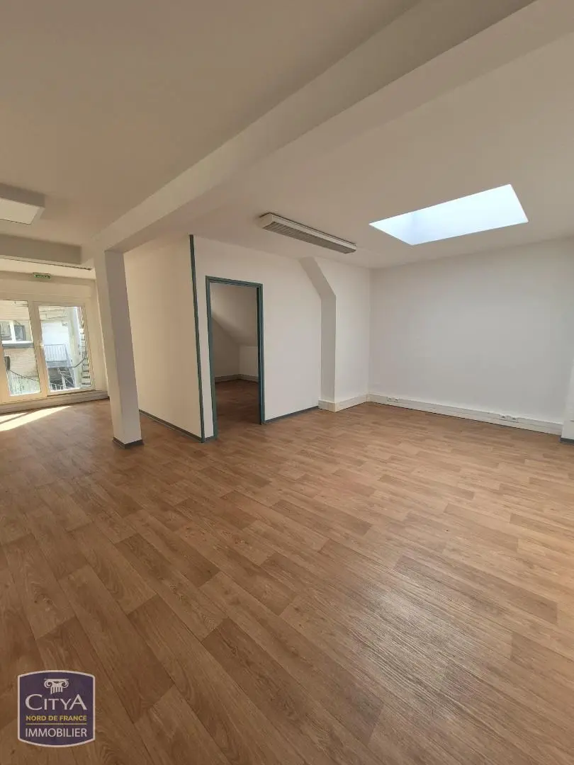 Photo 6 Local Professionnel 187.33m²