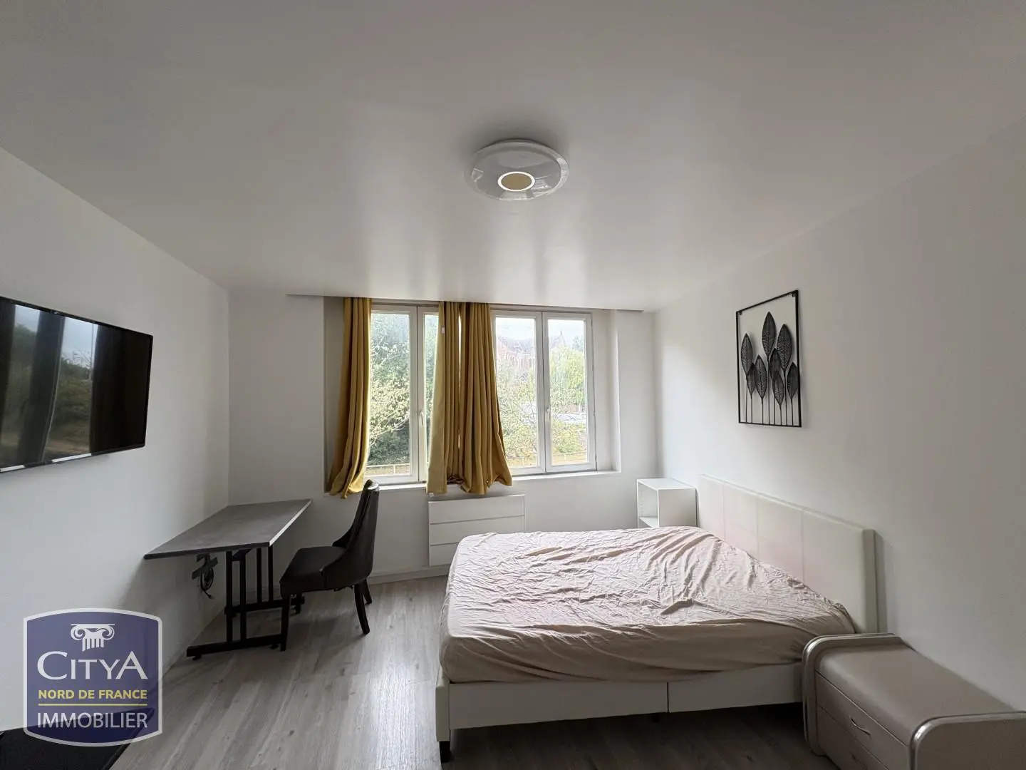Photo 1 Appartement 1 pièce 21.81m²