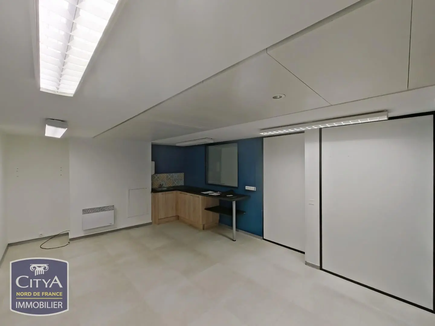 Photo 6 Local Professionnel 195.5m²