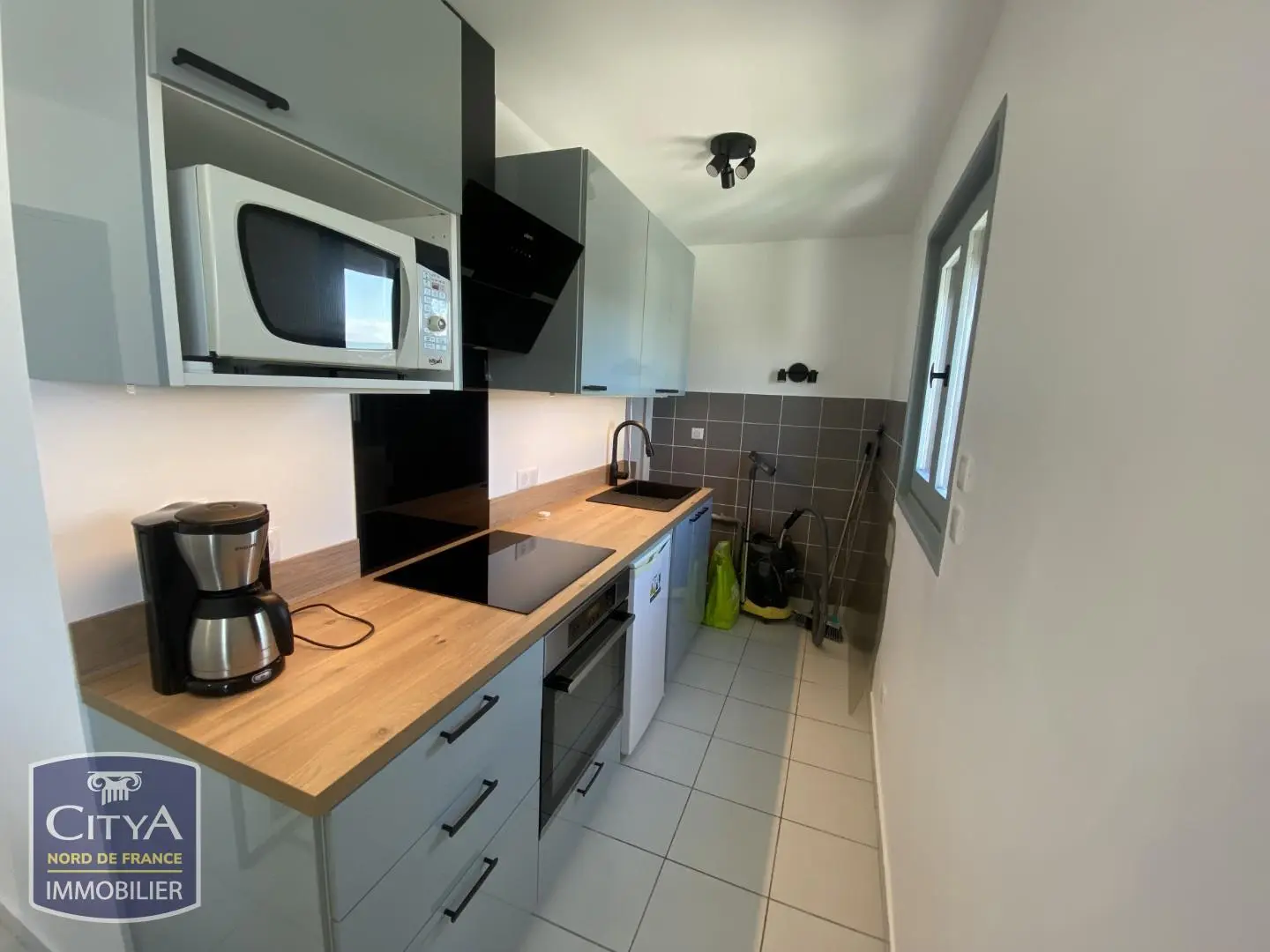 Photo 1 Appartement 1 pièce 29.03m²