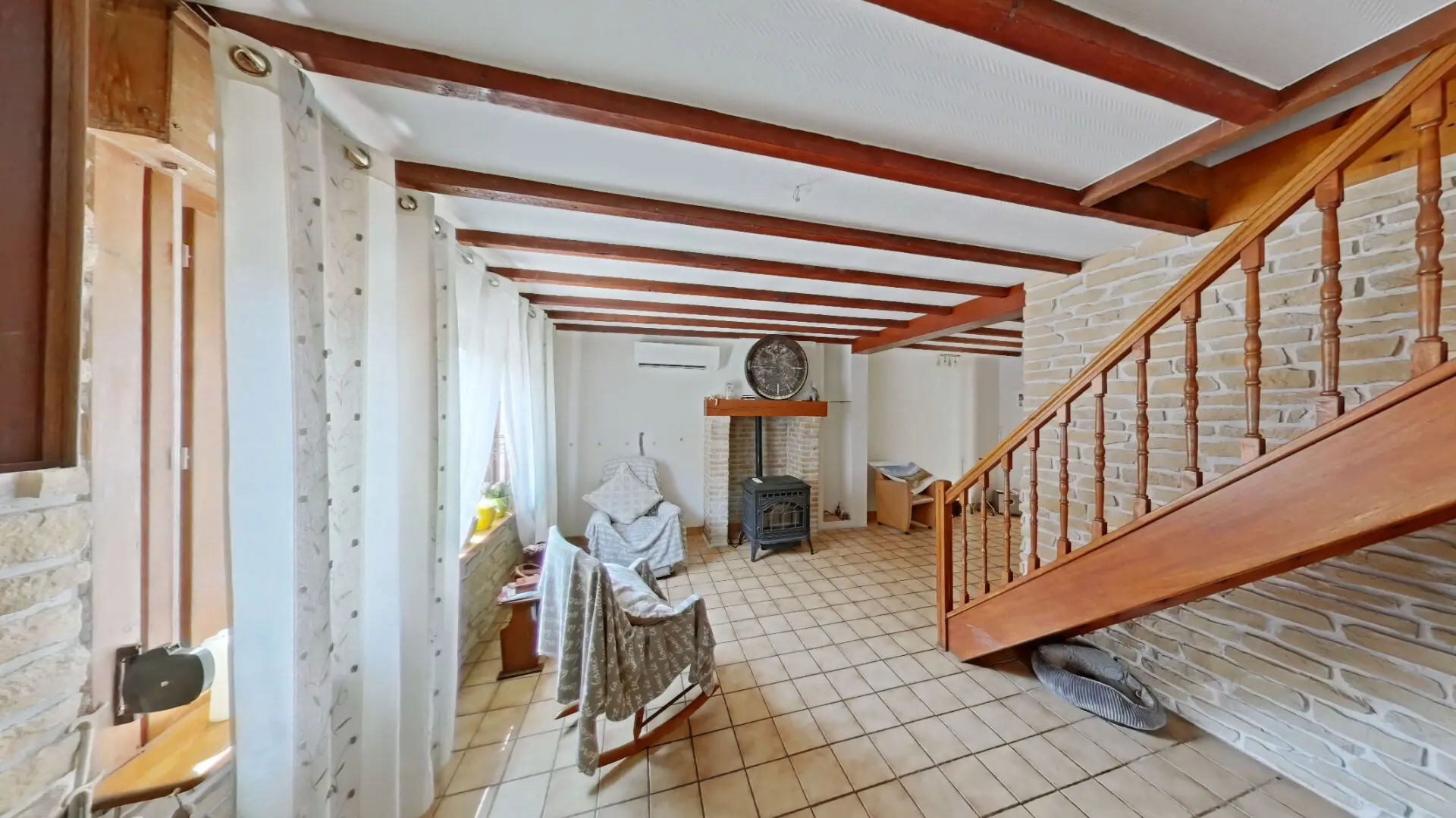 Photo 2 Maison 5 pièces 180m²