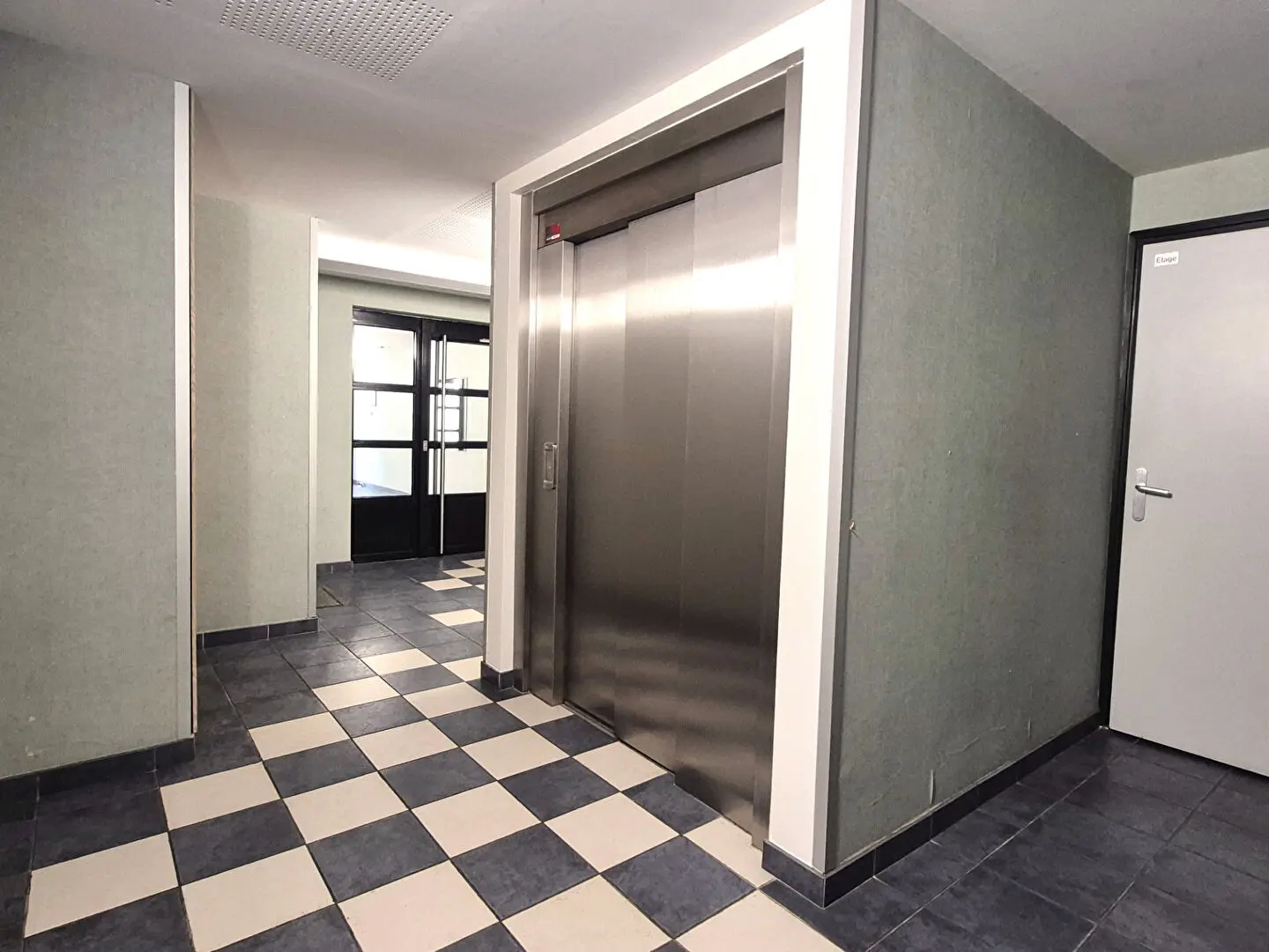 Photo 7 Appartement 1 pièce 38.79m²