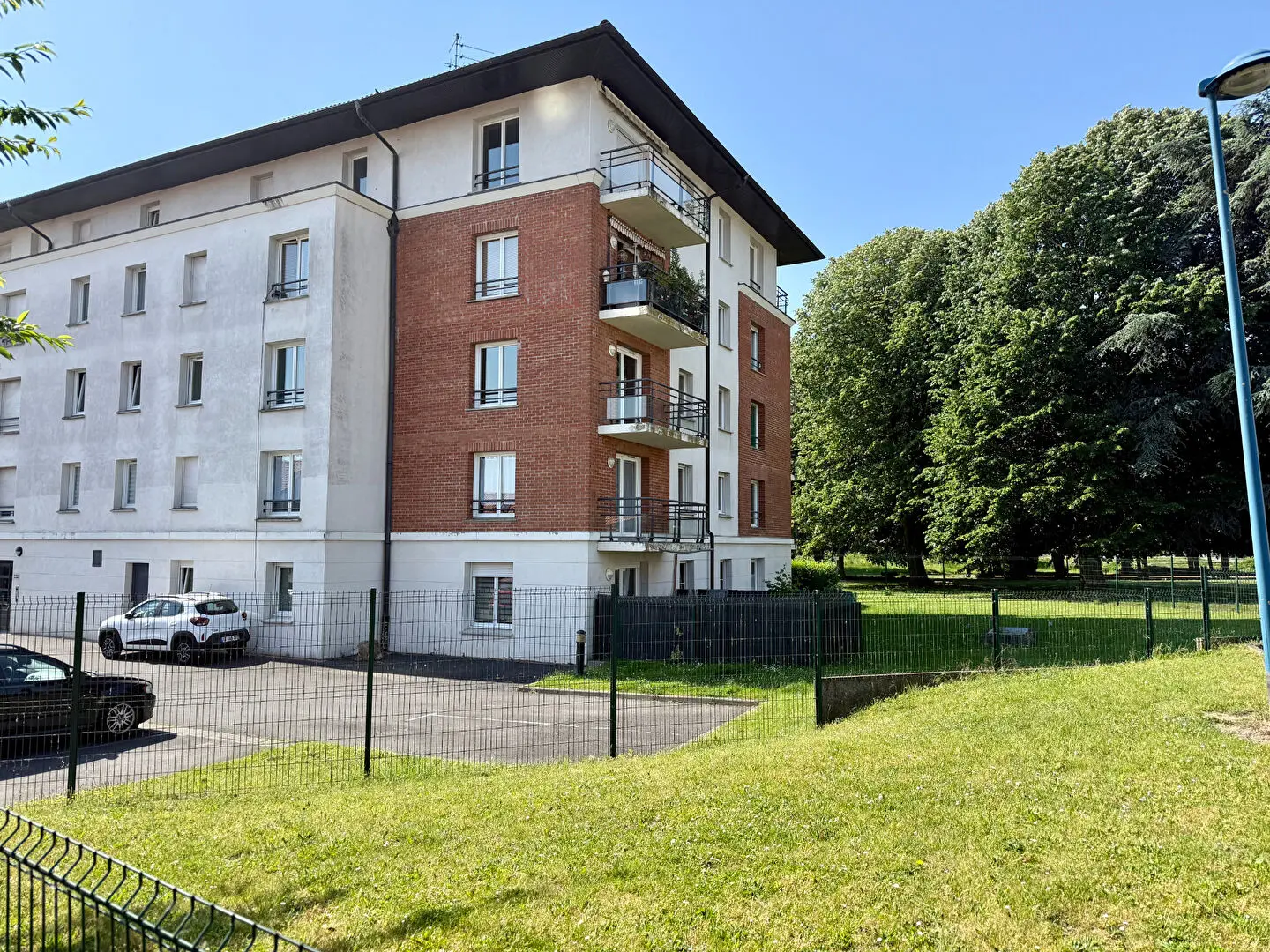 Photo 1 Appartement 2 pièces 57m²