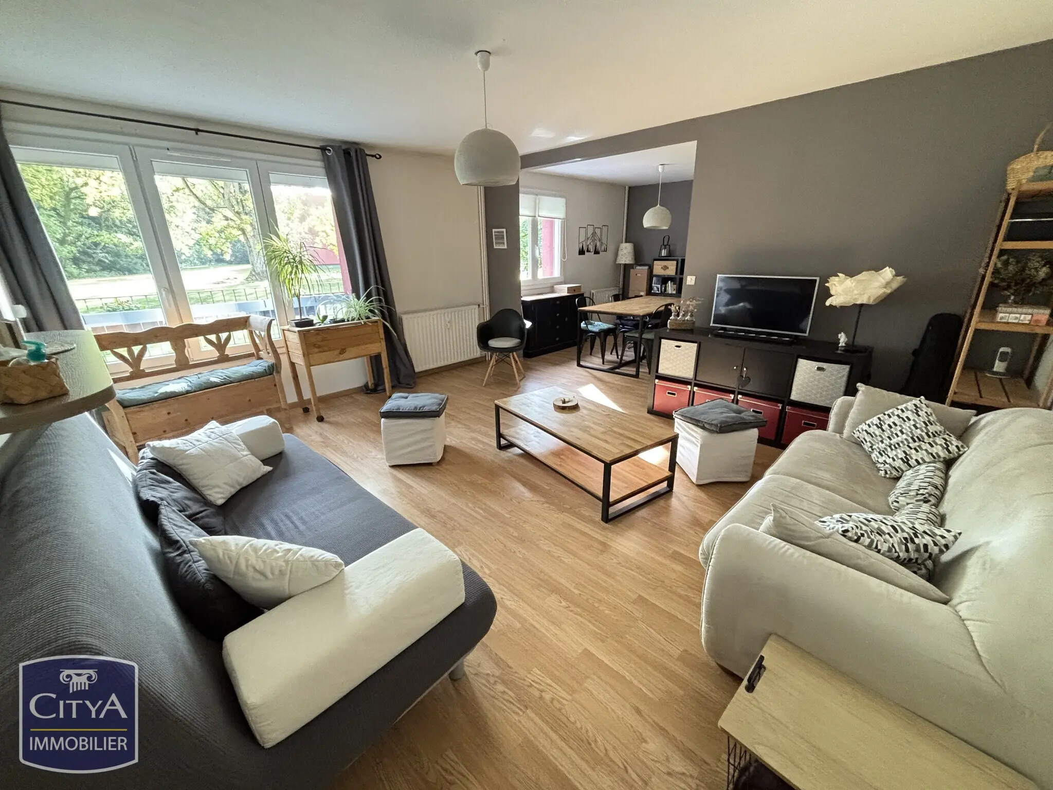 Photo 1 Appartement 3 pièces 84.3m²