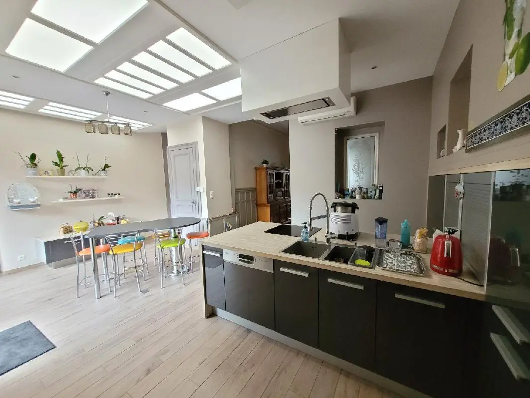 Photo 14 Maison 6 pièces 239.09m²