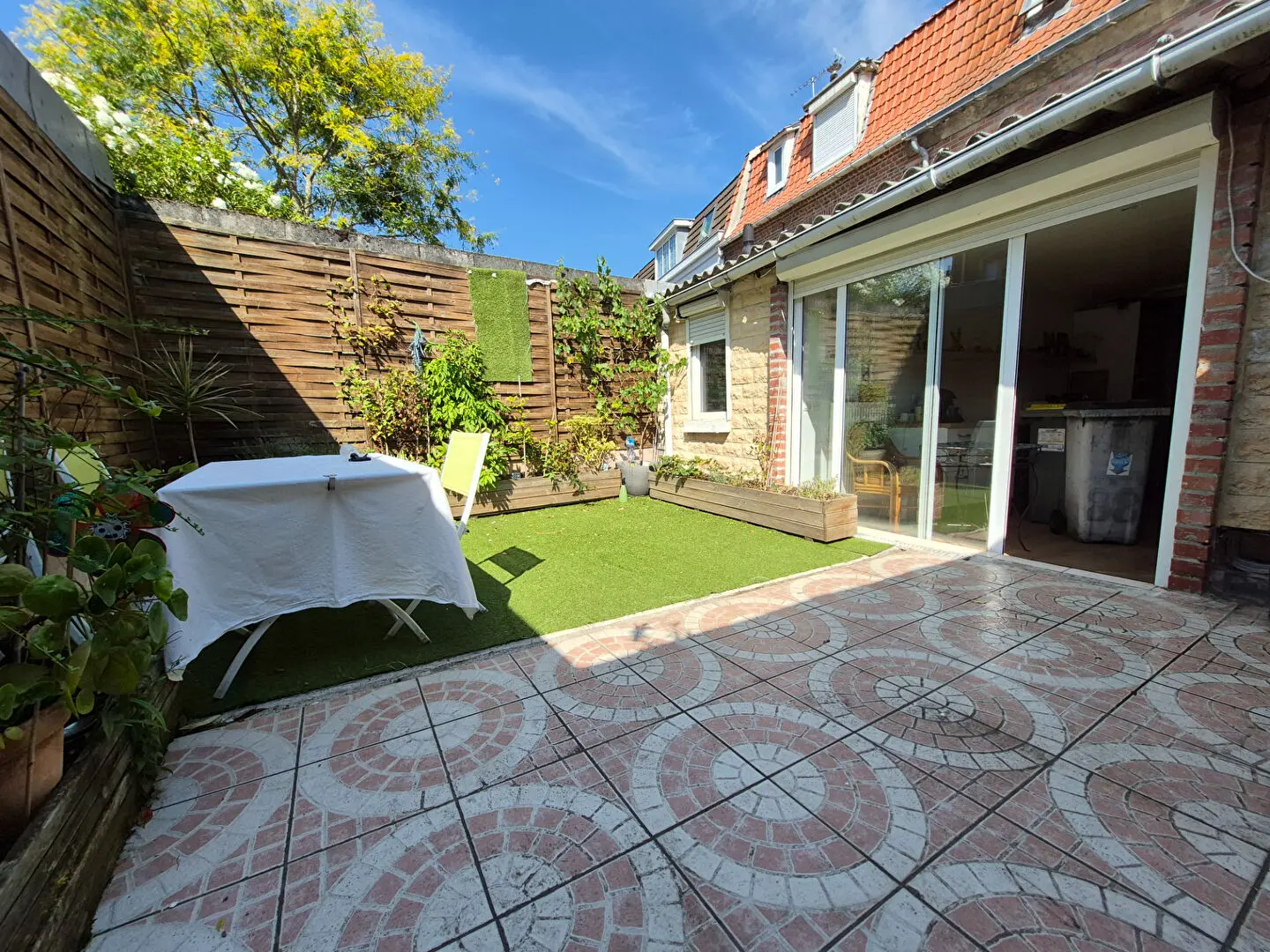 Photo 1 Maison 5 pièces 126.58m²