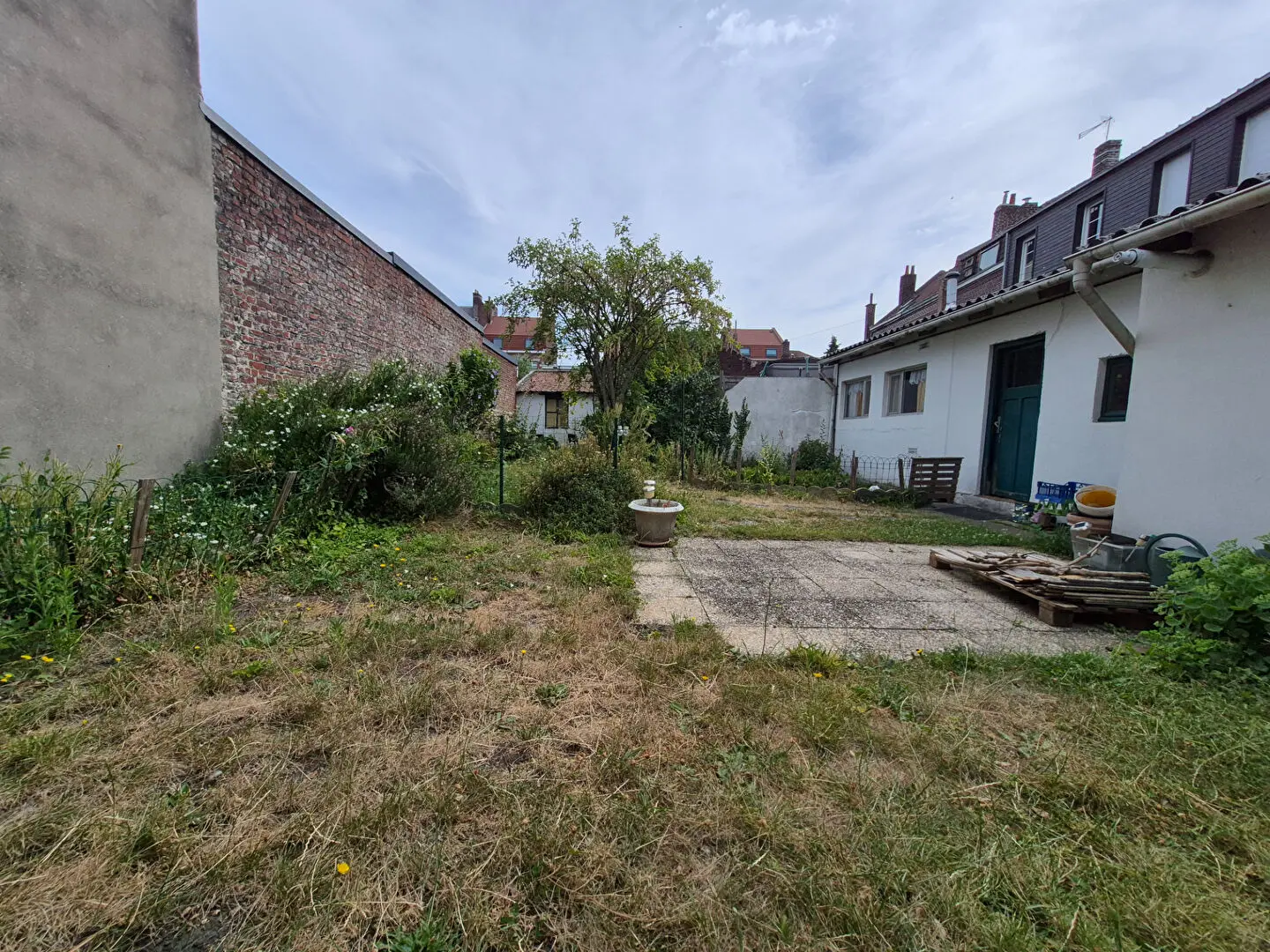 Photo 1 Maison 10 pièces 172.6m²
