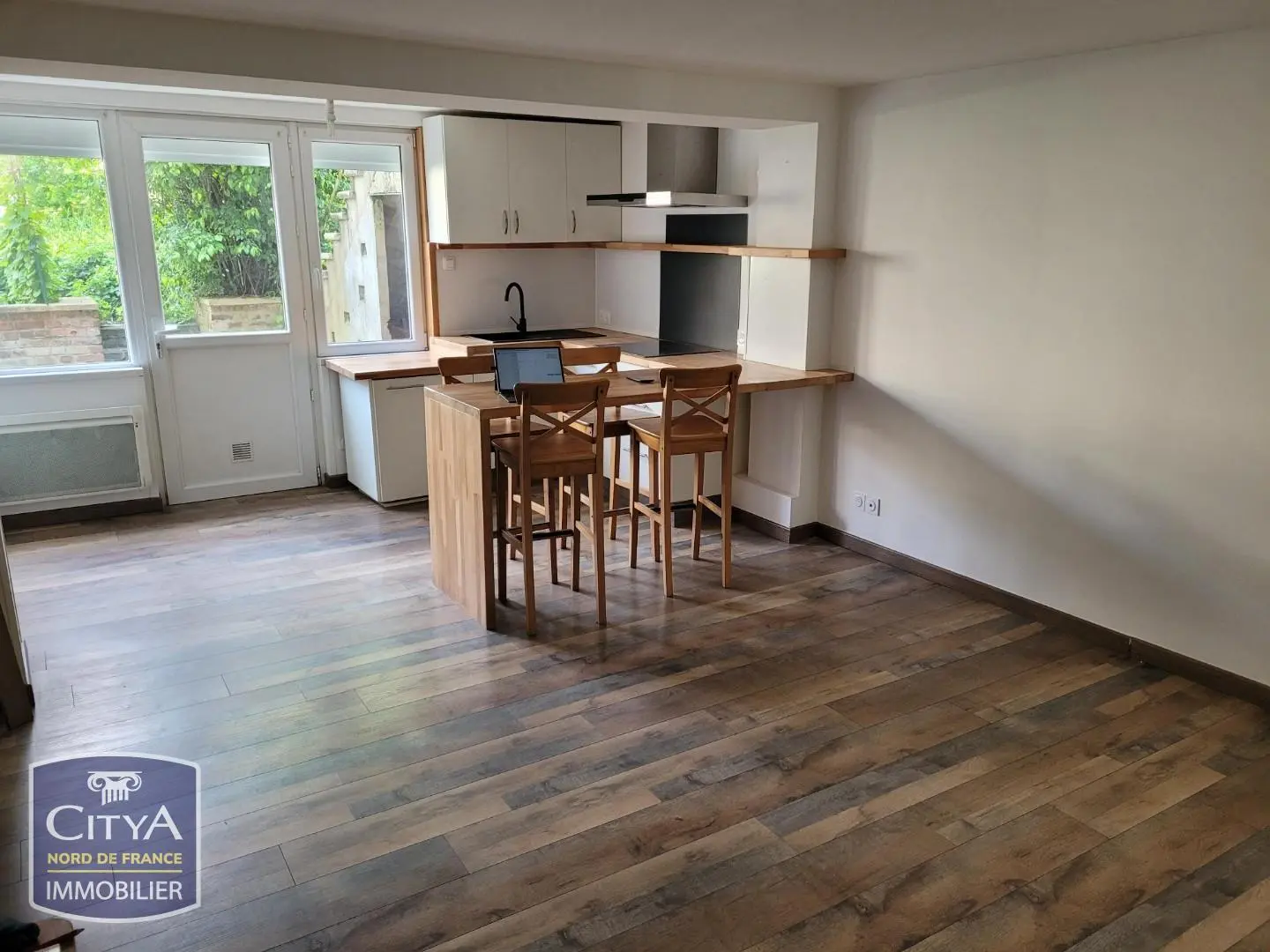 Photo 2 Appartement 1 pièce 36.87m²