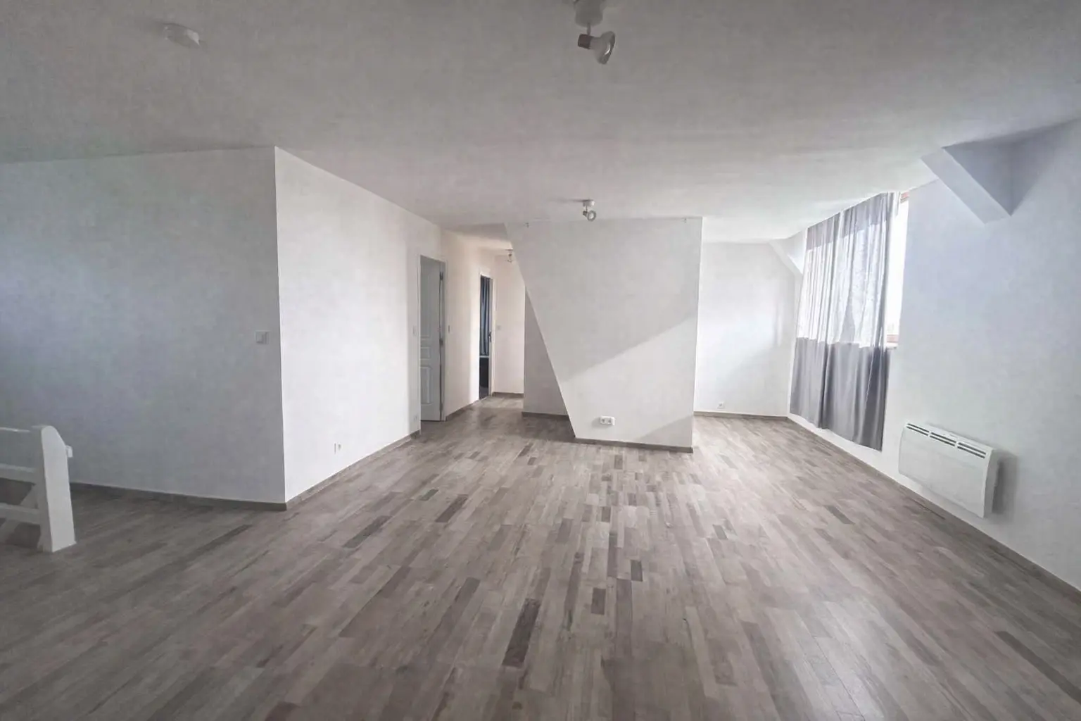 Photo 2 Maison 7 pièces 189.4m²