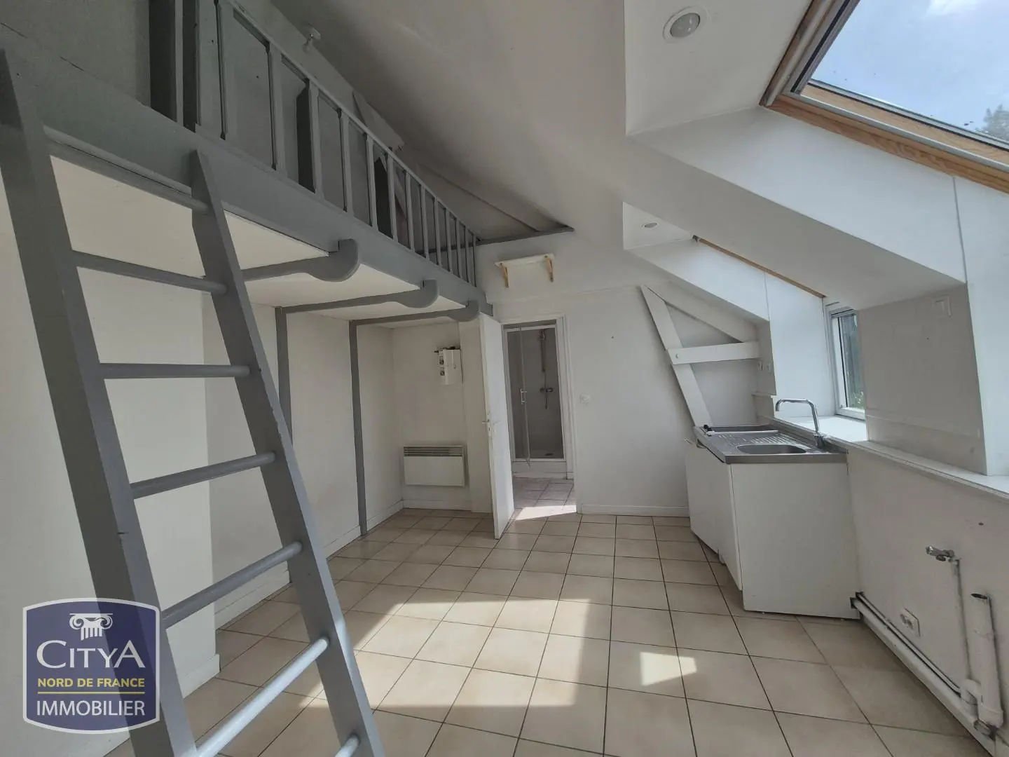 Photo 2 Appartement 1 pièce 27.45m²
